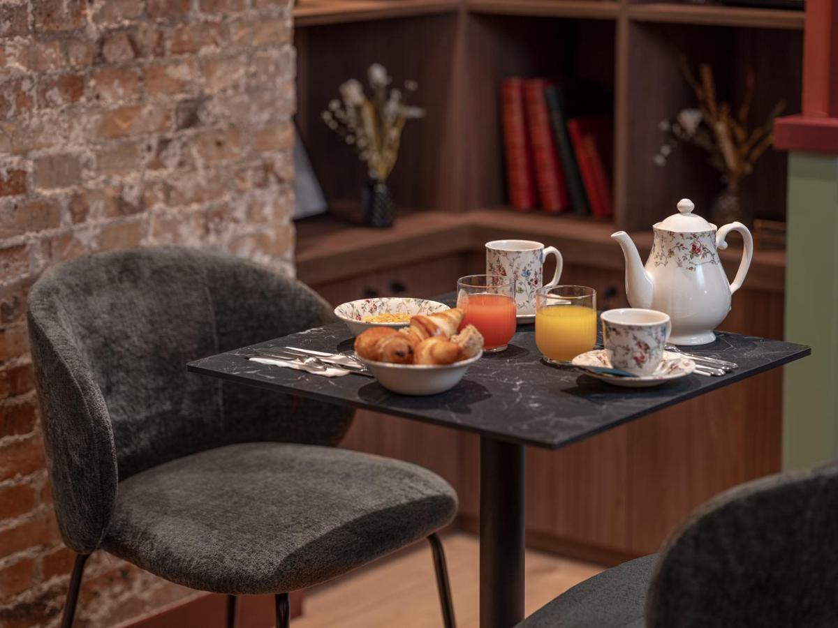Hotel Brittany Paris Dış mekan fotoğraf